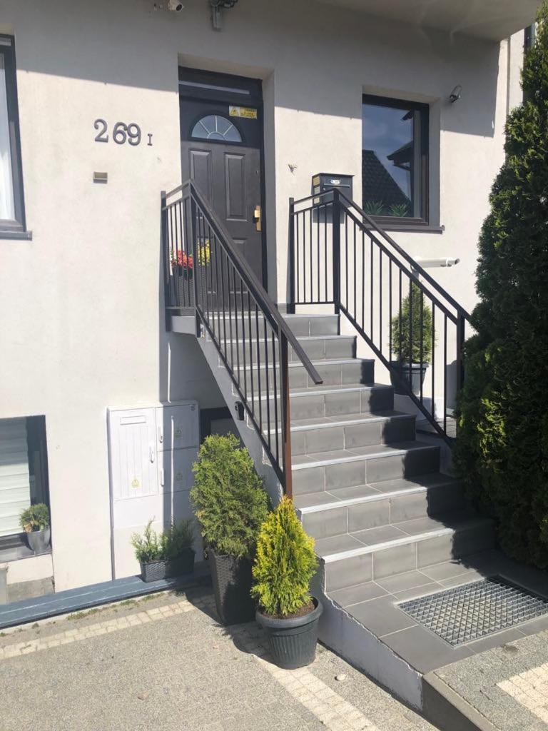 Apartamenty Zacisze 코잘린 외부 사진