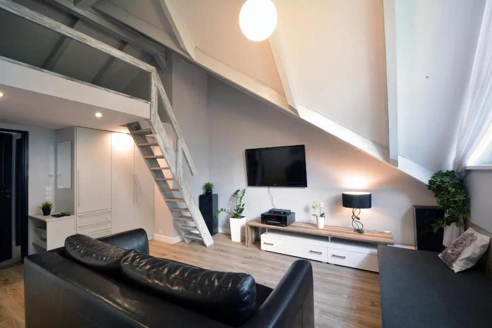 Apartamenty Zacisze 코잘린 외부 사진