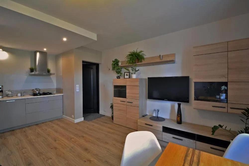 Apartamenty Zacisze 코잘린 외부 사진