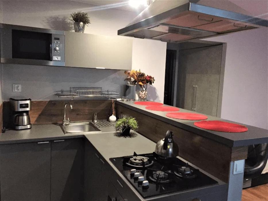 Apartamenty Zacisze 코잘린 외부 사진